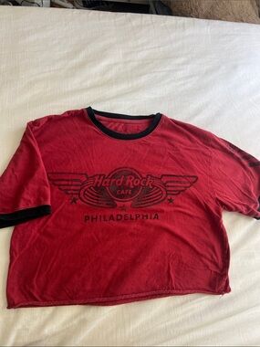 Vintage Hard Rock Cafe Philadelphia ringer t